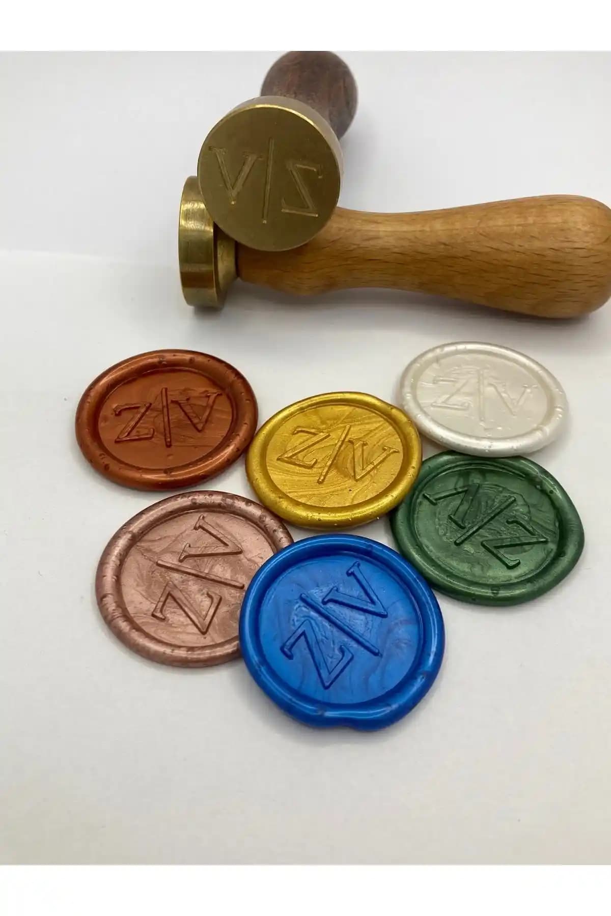 Talya Pirinç Mühür-Harf: Zarif ve Fonksiyonel Kişiselleştirilebilir Mühür Çözümü