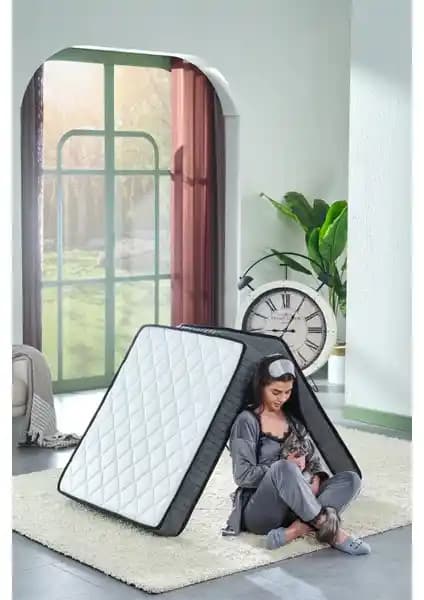 Bera Yatak Deluxe Gri 70x180 Katlanabilir Yatak Konfor ve Pratiklik Sunar