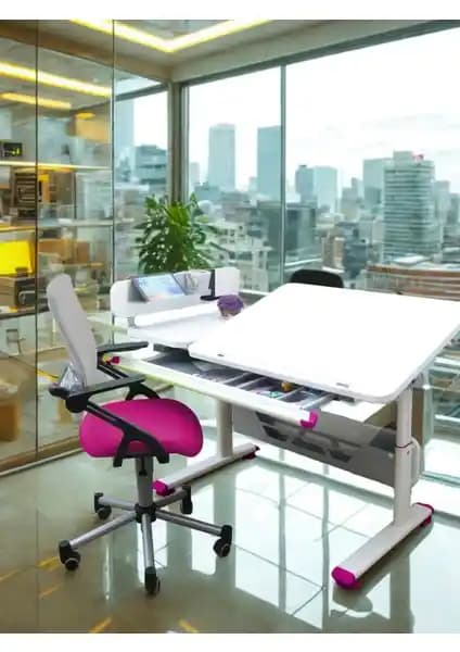 Creo Mobili Vega Advanced: Ergonomik ve Şık Çalışma Masası ile Ofis ve Ev Ortamları İçin Tasarım