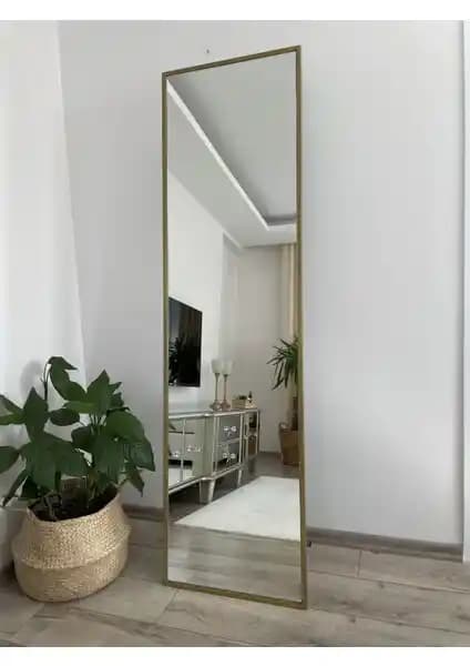 Effe Yapı Dekor Gold Metal Çerçeveli Dikdörtgen Boy Aynası: Modern ve Dayanıklı Tasarım