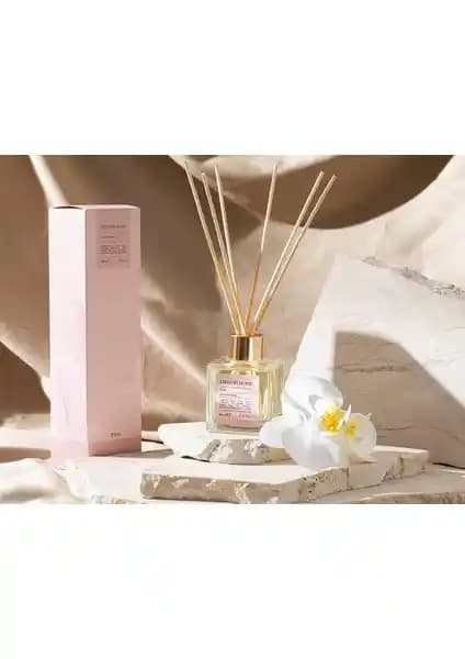 English Home Pure Çubuklu Oda Kokusu 100 ml Açık Pembe Şıklık ve Ferahlık Sunar