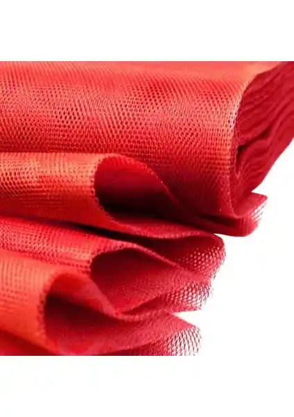 Grek Tül Kumaş: Zarif ve Çok Yönlü Süsleme ile Dekorasyon ve Elbise Tasarımları