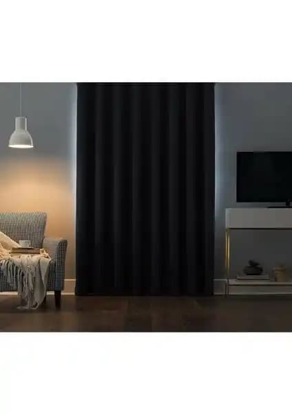 Vanessa Perde Siyah: Modern Şıklık ve Fonksiyonelliği Bir Arada Sunan Güneşlik Perde