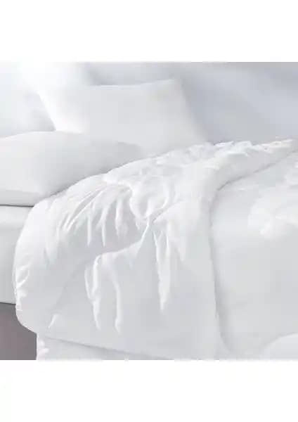 Yataş Bedding Handy Roll Pack Yastık ve Yorgan Seti: Konfor ve Kolay Kullanım Özellikleri