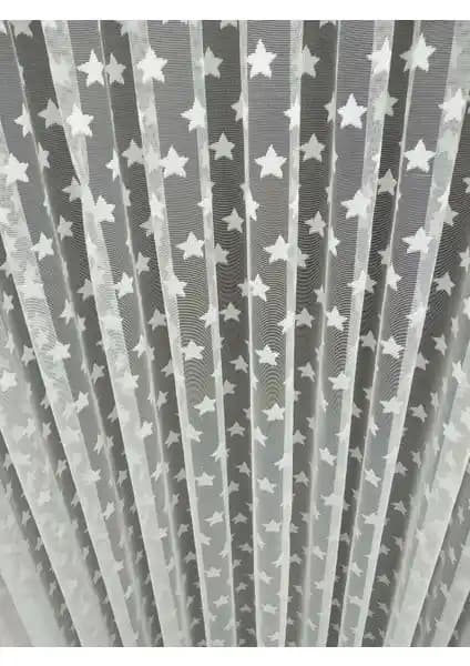 Yılz Desenli Tül Perde: Şıklık ve Fonksiyonelliği Bir Arada Sunan Dekorasyon Parçası