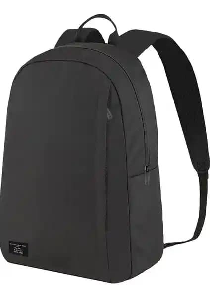 İki Popüler Su Geçirmez Sırt Çantası Karşılaştırması: Kullanım ve Özellikler