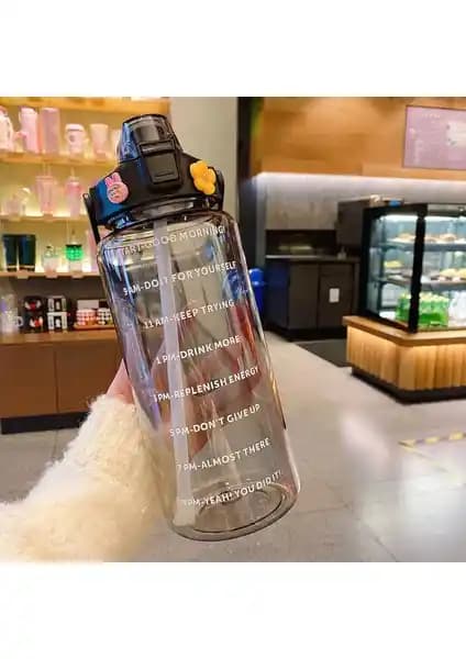 Yongtai Dmxtop ve Numune Market Suhvee Su Şişeleri Karşılaştırması