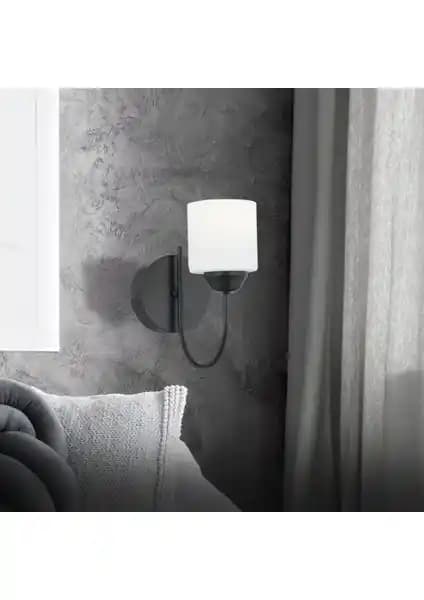 Apliqa Esila Siyah Boyalı Duvar Lambası Modern ve Şık İç Mekan Aydınlatma Çözümü