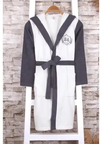 Baveno %100 Pamuk Kapüşonlu Erkek Çocuk Bornozları Güvenli ve Yüksek Kalite Tasarımıyla