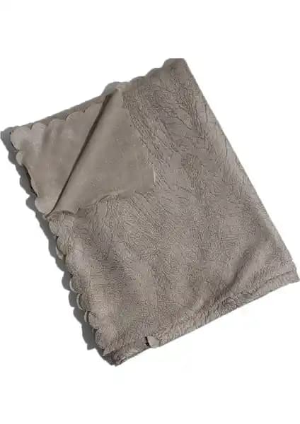 BB Concept Balık Sırtı Kaydırmaz Tay Tüyü Koltuk Örtüsü: Estetik ve Dayanıklı Koruma Çözümü