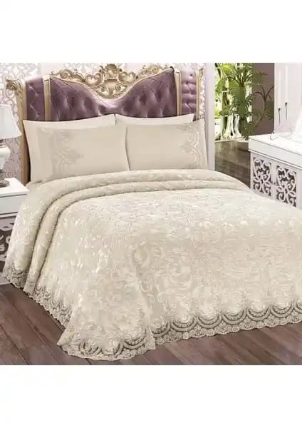 Bonny Home Fransız Dantelli Çift Kişilik Krem Battaniye Takımı Ürün Özellikleri ve Şıklık
