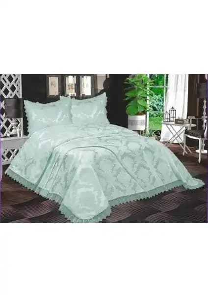 Bursa Çeyiz Açelya Fransız Güpürlü Aden Yatak Örtüsü Şıklık ve Fonksiyonellik Bir Arada