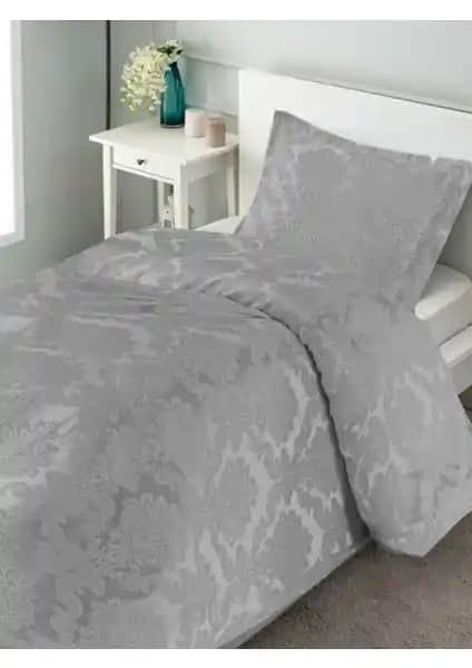 Çeyiz Bahçesi Adella Tek Kişilik Yatak Örtüsü: Estetik ve Fonksiyonellik Bir Arada