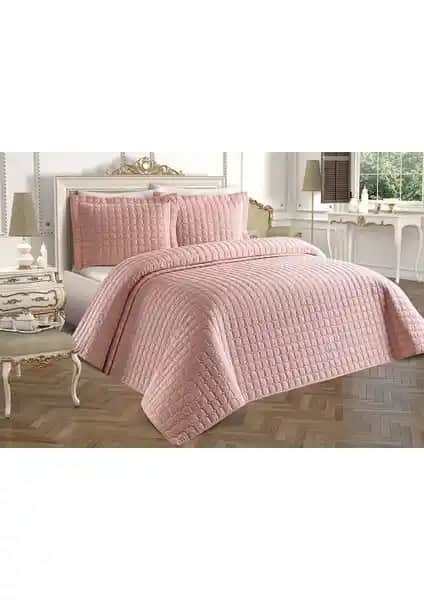 Çeyiz Diyarı Estiva Çift Kişilik Yatak Örtüsü: Modern Tasarım ve Dayanıklı Malzeme Özellikleri