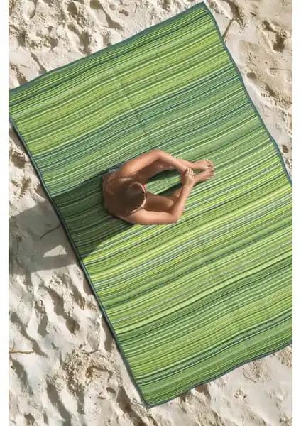 Çok Amaçlı Dayanıklı Katlanabilir Halı - Plaj, Piknik ve Dış Mekan Kullanımı