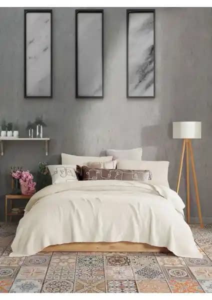 Destiny Hometex 4 Katlı Multi Muslin Pamuklu Çift Kişilik Yatak Örtüsü ve Dekorasyon Ürünü