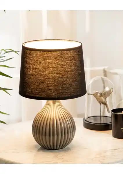 English Home Alvin Abajur: Modern ve Şık Tasarımıyla Çok Yönlü Aydınlatma Çözümü