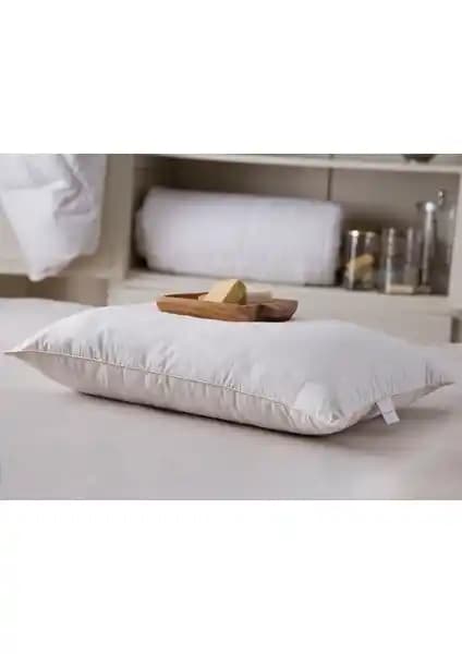 English Home Comfy Pamuk Yastık: Doğal ve Ergonomik Uyku Konforu Sağlayan Yüksek Kaliteli Yastık