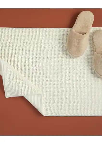 English Home Paige Polyester Banyo Paspası 50x80 cm şık ve dayanıklı banyo aksesuarı