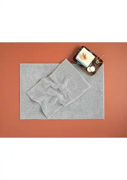 English Home Paige Polyester Banyo Paspası Seti Konfor ve Estetiği Bir Arada Sunar