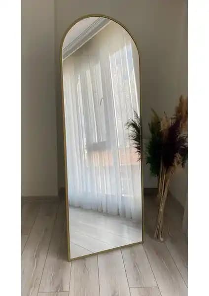 Ersan Dizayn Metal Çerçeve Gold Ayaklı Boy Aynası - Modern ve Şık İç Mekan Dekorasyonu İçin