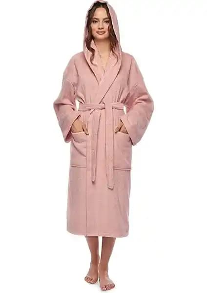 EV-X Kapşonlu Bedenli Bornoz: Konfor ve Şıklık Sunan Yumuşak Kumaşlı Tasarım