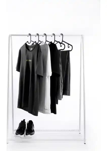 Fec Reklam Raflı Metal Ayaklı Konfeksiyon Askılığı: Dayanıklı ve Şık Depolama Çözümü