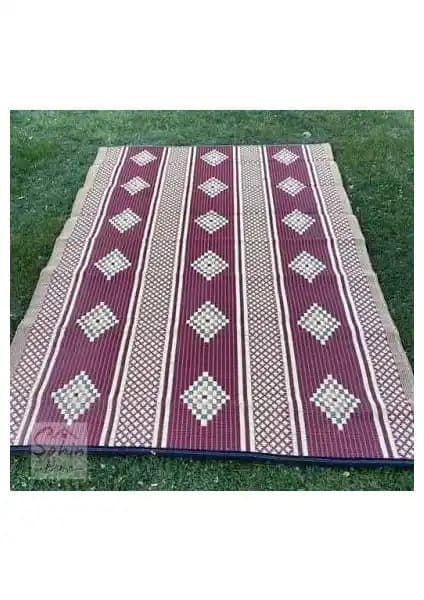 Güney Plastik Halı Klim Piknik Hasırı: Dayanıklı ve Estetik Dış Mekan Kullanımı İçin Uygun