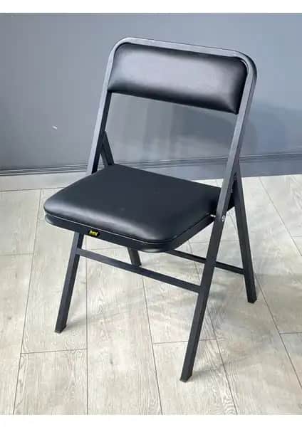 Hey Katlanır Sandalye: Modern Tasarım ve Dayanıklılığıyla Çok Amaçlı Oturma Çözümü