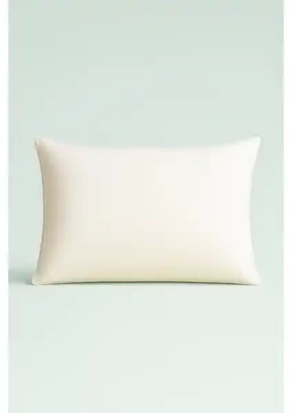 Hill Tekstil Luna Kaz Tüyü Yastık 50x70 Doğal Malzemelerle Konfor ve Şıklık Sunar