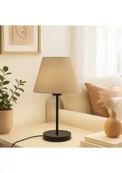 Homing Kumaş Başlıklı Siyah Abajur Modern İç Mekan Aydınlatması ve Dekorasyon Ürünü