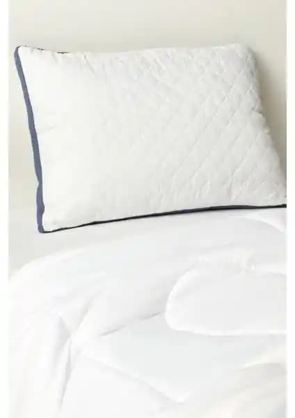 Karaca Home Klimalı Kapitone 50x70 cm: Şık ve Fonksiyonel İç Mekan Dekorasyonu Ürünü