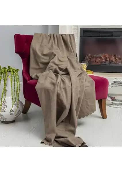 Latuda Concept Tekli Koltuk Örtüsü: Modern Tasarım ve Çok Yönlü Kullanım Özellikleri