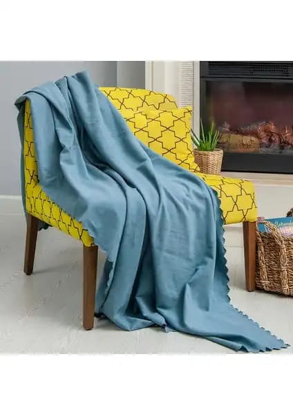 Latuda Concept Tekli Koltuk Örtüsü Modern Tasarım ve Fonksiyonellik Sunar