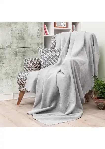 Latuda Şönil Jakarlı Desenli Kaymaz Koltuk Şalı Ev Dekorasyonunda Fonksiyonellik ve Estetik