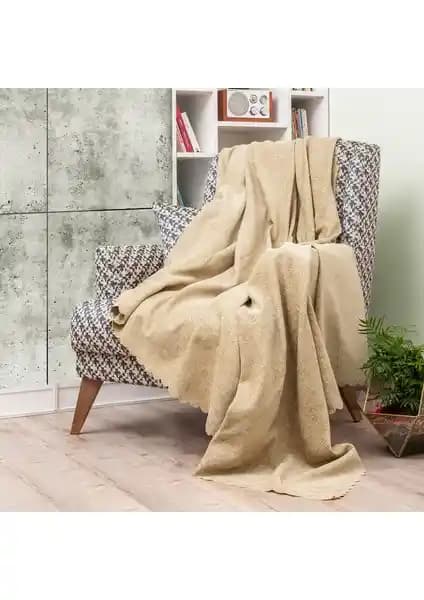 Latuda Şönil Jakarlı Desenli Kaymaz Koltuk Şalı ile Ev Dekorasyonunda Estetik ve Fonksiyonellik