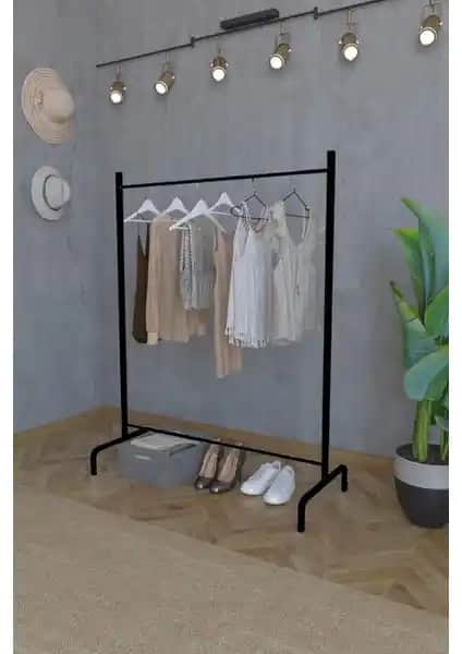 Laura Butik Konfeksiyon Askısı: Dayanıklı ve Estetik Tasarım ile Geniş Kullanım Alanları