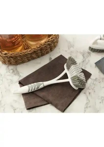 Madame Coco Graque Lavabo ve Küvet Fırçası: Estetik ve Fonksiyonellikte Yenilikçi Temizlik Çözümü