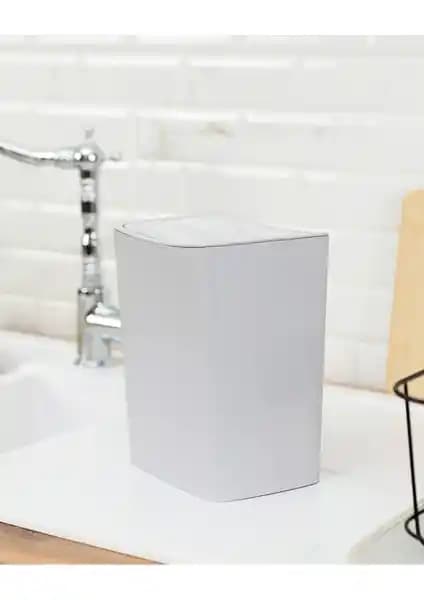 Madame Coco Olivier Switch Çöp Kovası: Şık ve Pratik Mutfak Çözümü