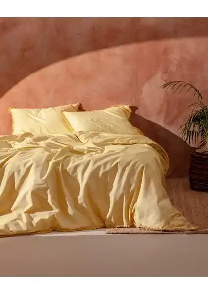 Madame Coco Sona King Size Püsküllü Nevresim Takımı - Sarı, Şıklık ve Konfor Sunan Yatak Örtüsü