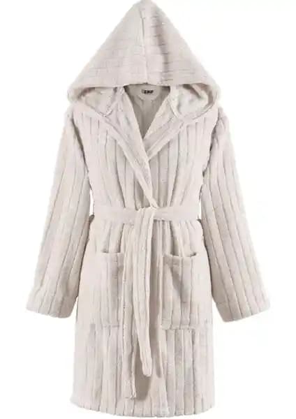 MaisonArt Comfy Kapşonlu Wellsoft Peluş Sabahlık - Konfor ve Şıklığın Buluşması