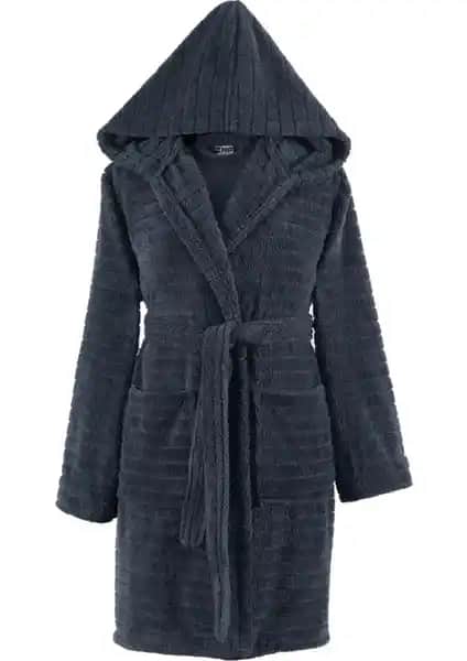 MaisonArt Comfy Kapşonlu Wellsoft Peluş Sabahlık: Sıcak ve Şık Ev Giyim Tercihi