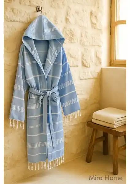 Mira Home Kapüşonlu Peştemal Bornoz: Doğal Pamuk ve Şık Tasarım ile Konfor Sunar