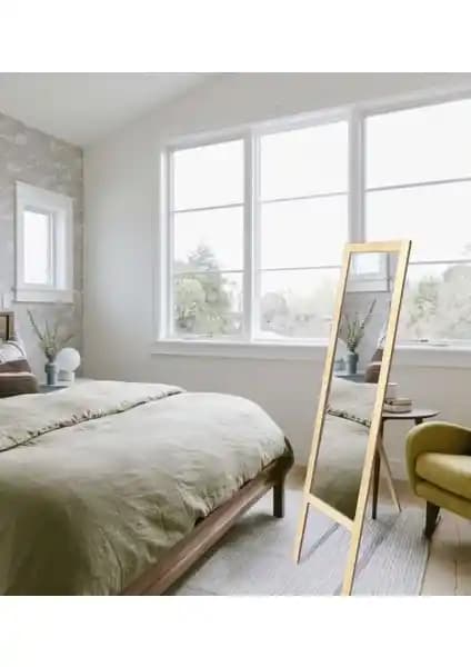 Mirrorss Ahşap Natürel Ayaklı Boy Ayna: Modern ve Şık Dekoratif Tasarım