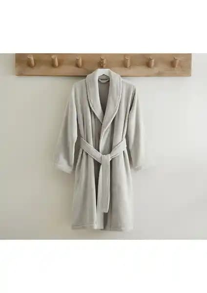 Oyalı Textile Organik Pamuk Bornoz: Doğal ve Şık Konfor Sunan Premium Tasarım