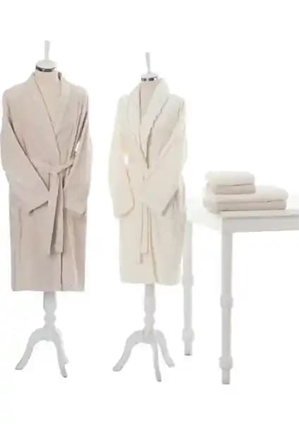 Özdilek Orkide Aile Bornoz Seti: Yüksek Kalite Pamuk ve Şık Tasarım ile Günlük Konfor