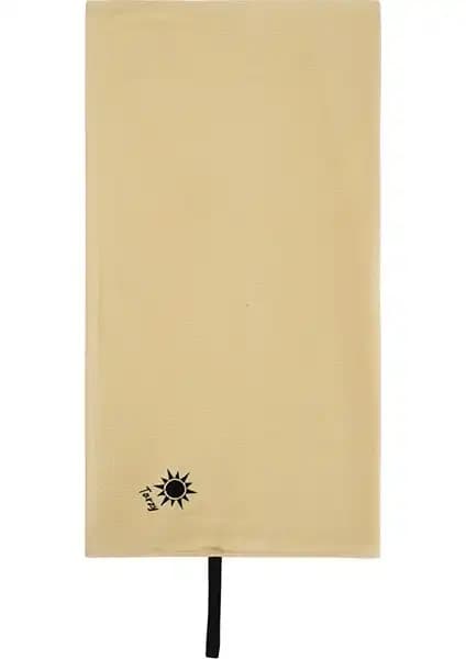 Özdilek Tarzy Nakışlı Plaj Havlusu: Estetik ve Pratik Özellikleriyle Yaz Tatilinizin Vazgeçilmezi