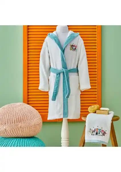 Peanuts by Karaca Home Snoopy Nakışlı Çocuk Bornoz ve Havlusu Seti 4-6 Yaş