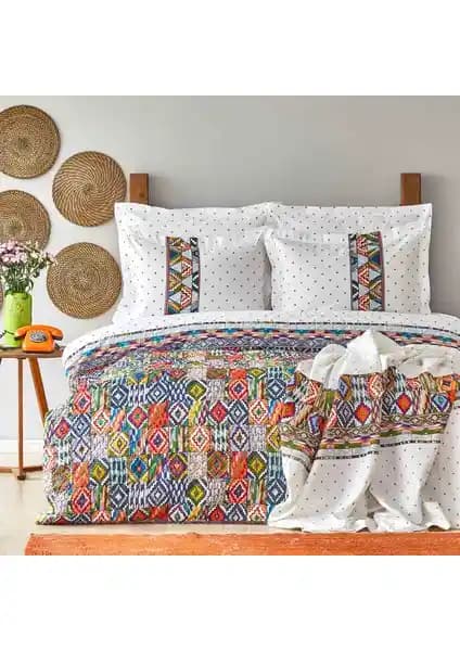 Sarah Anderson Moralı Çift Kişilik Yaz Seti: Şıklık ve Konfor Sunan Yatak Odası Dekorasyonu