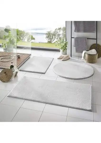 Sarar Post Peluş Banyo Paspas Takımı 3'lü: Şık ve Güvenli Banyo Dekorasyonu İçin Ideal Çözüm